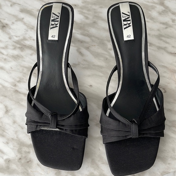 Zara heeled sandals - Picture 1 of 4